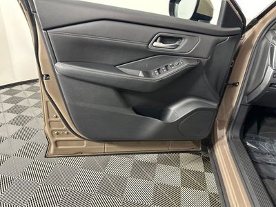 2024 Nissan Rogue SV Premium Package