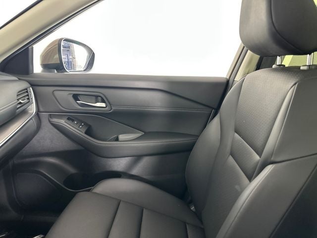 2024 Nissan Rogue SV Premium Package