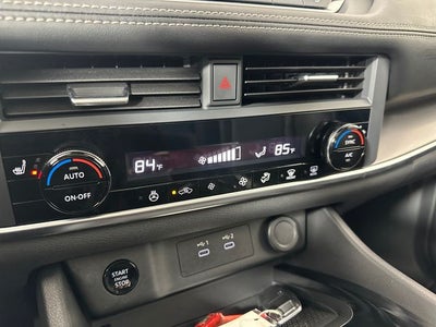 2024 Nissan Rogue SV Premium Package