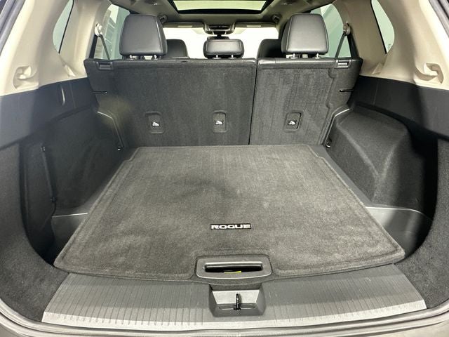 2023 Nissan Rogue SV Midnight Edition & Premium Package