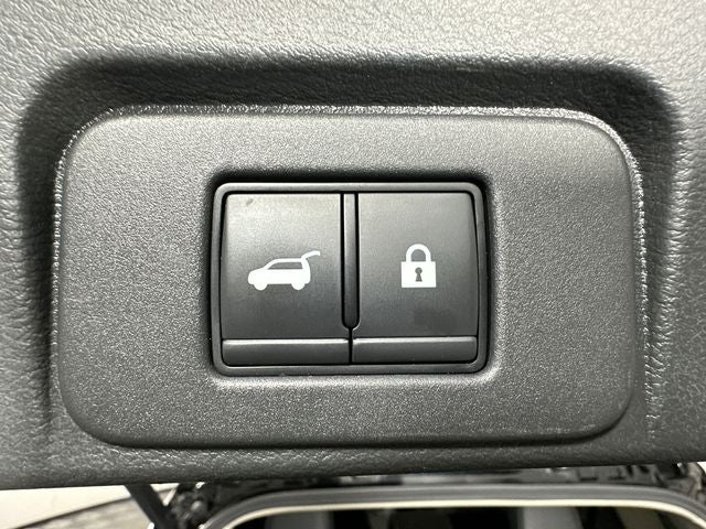 2023 Nissan Rogue SV Midnight Edition & Premium Package