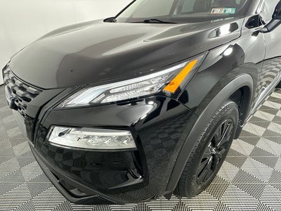 2023 Nissan Rogue SV Midnight Edition & Premium Package