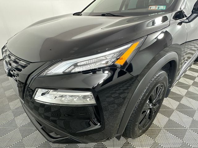 2023 Nissan Rogue SV Midnight Edition & Premium Package