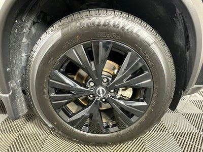 2023 Nissan Rogue SV Midnight Edition & Premium Package