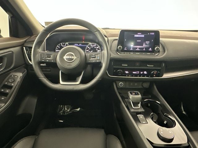 2023 Nissan Rogue SV Midnight Edition & Premium Package