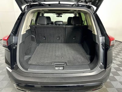2023 Nissan Rogue SV Premium Package
