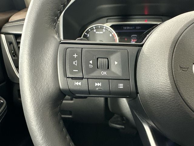 2023 Nissan Rogue SV Premium Package