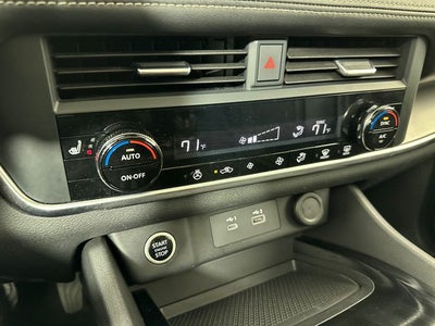 2023 Nissan Rogue SV Premium Package