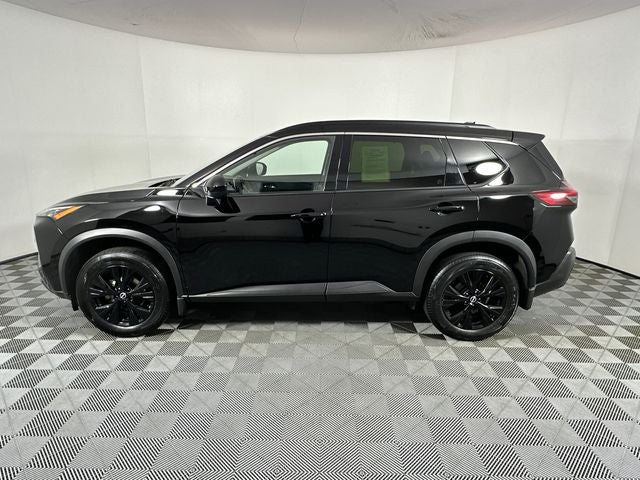 2023 Nissan Rogue SV Premium Package