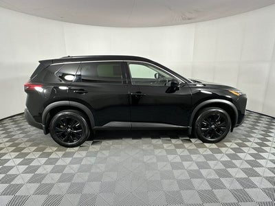 2023 Nissan Rogue SV Premium Package