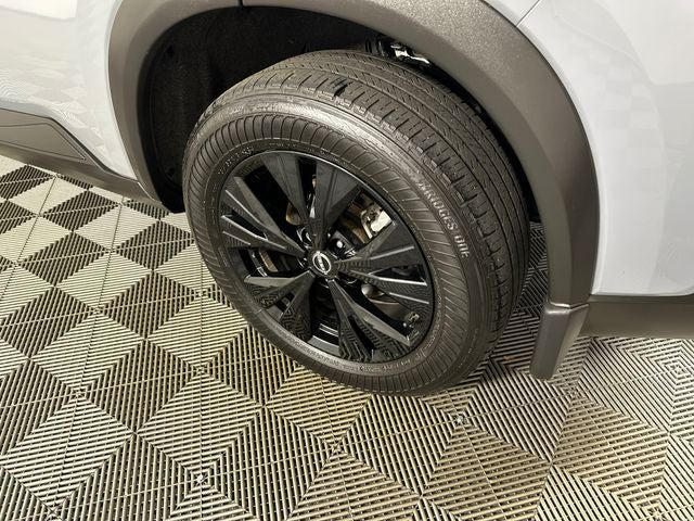 2023 Nissan Rogue SV Premium Package