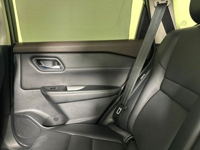 2023 Nissan Rogue SV Premium Package