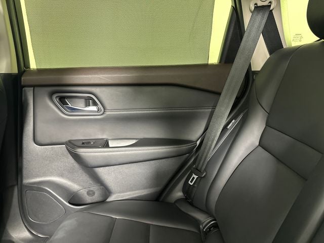 2023 Nissan Rogue SV Premium Package