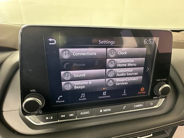2023 Nissan Rogue SV Midnight Edition & Premium Package