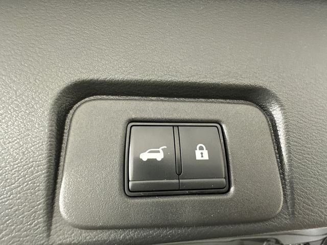 2023 Nissan Rogue SV Midnight Edition & Premium Package