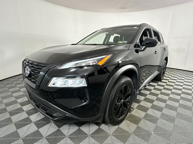 2023 Nissan Rogue SV Midnight Edition & Premium Package