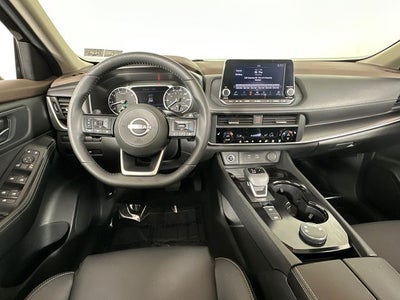 2023 Nissan Rogue SV Midnight Edition & Premium Package