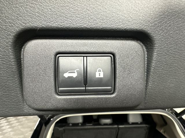 2023 Nissan Rogue SV Midnight Edition & Premium Package