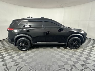 2023 Nissan Rogue SV Midnight Edition & Premium Package