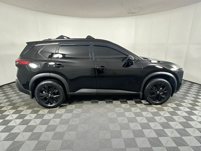2023 Nissan Rogue SV Midnight Edition & Premium Package