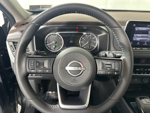 2023 Nissan Rogue SV Midnight Edition & Premium Package