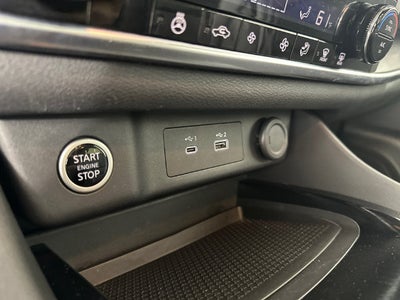 2023 Nissan Rogue SV Midnight Edition & Premium Package