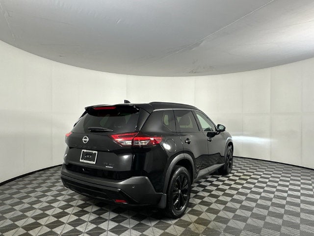 2023 Nissan Rogue SV Midnight Edition & Premium Package