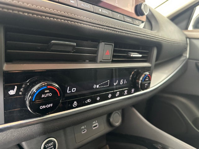 2023 Nissan Rogue SV Midnight Edition & Premium Package