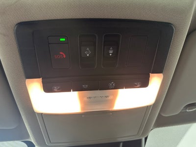 2023 Nissan Rogue SV Midnight Edition & Premium Package