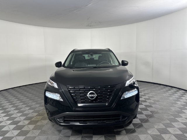 2023 Nissan Rogue SV Midnight Edition & Premium Package