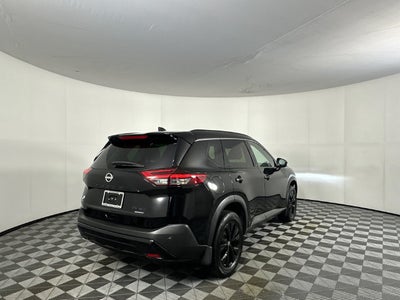 2023 Nissan Rogue SV Midnight Edition & Premium Package