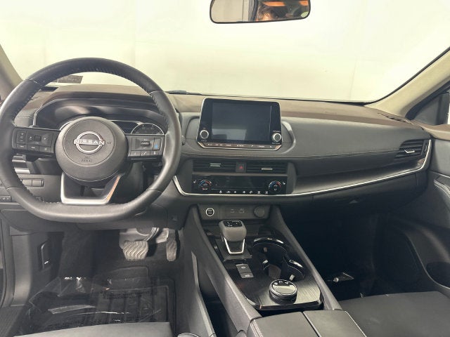 2023 Nissan Rogue SV Midnight Edition & Premium Package