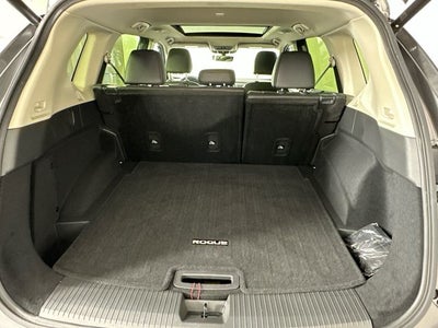 2024 Nissan Rogue SV Premium Package