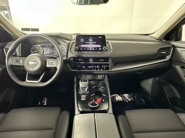 2024 Nissan Rogue SV Premium Package
