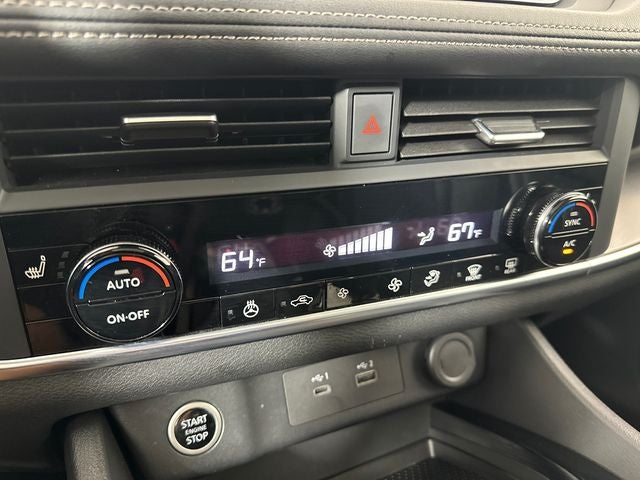 2023 Nissan Rogue SV Midnight Edition & Premium Package
