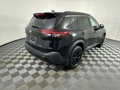 2023 Nissan Rogue SV Midnight Edition & Premium Package