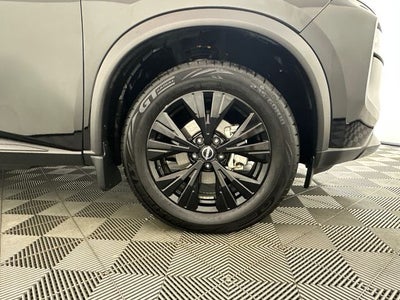 2023 Nissan Rogue SV Midnight Edition & Premium Package