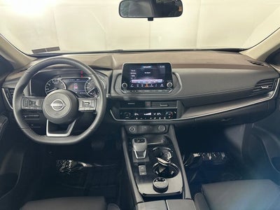 2023 Nissan Rogue SV Midnight Edition & Premium Package