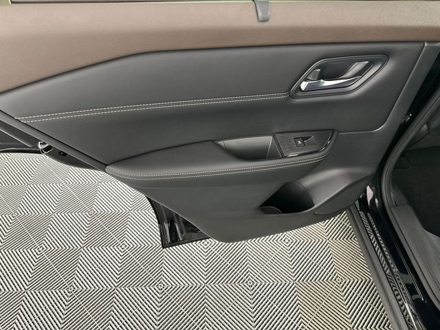 2023 Nissan Rogue SV Premium Package