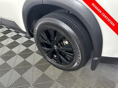 2023 Nissan Rogue SV Midnight Edition & Premium Package