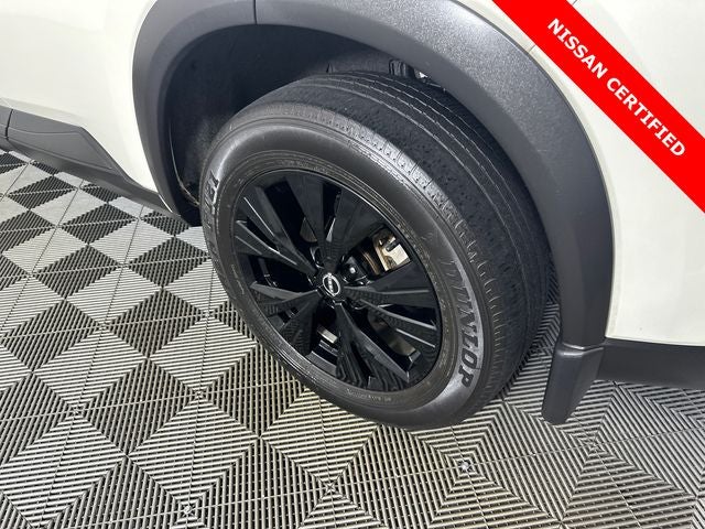 2023 Nissan Rogue SV Midnight Edition & Premium Package