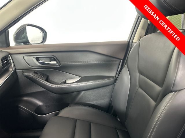 2023 Nissan Rogue SV Midnight Edition & Premium Package