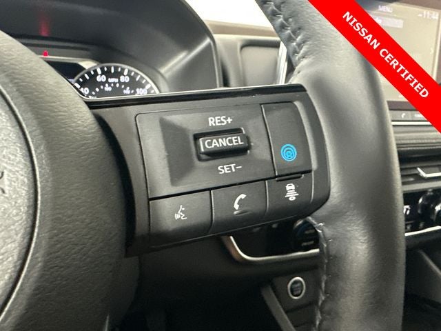 2023 Nissan Rogue SV Midnight Edition & Premium Package