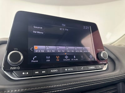 2023 Nissan Rogue SV Midnight Edition & Premium Package