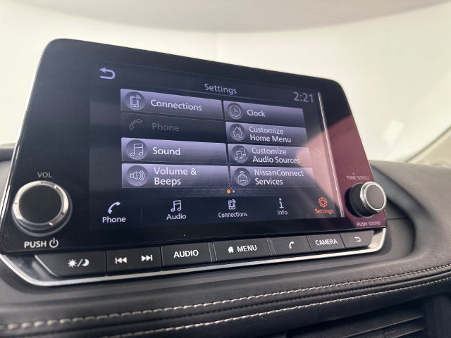 2023 Nissan Rogue SV Midnight Edition & Premium Package
