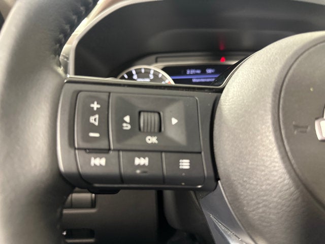 2023 Nissan Rogue SV Midnight Edition & Premium Package
