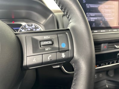 2023 Nissan Rogue SV Midnight Edition & Premium Package