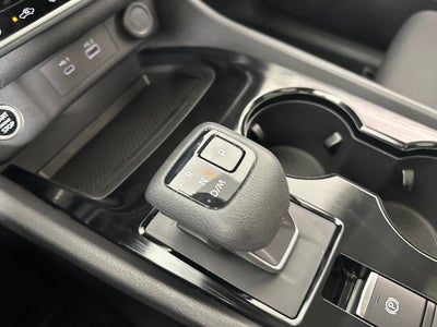 2023 Nissan Rogue SV Midnight Edition & Premium Package