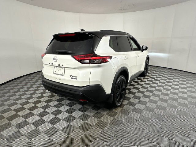 2023 Nissan Rogue SV Midnight Edition & Premium Package