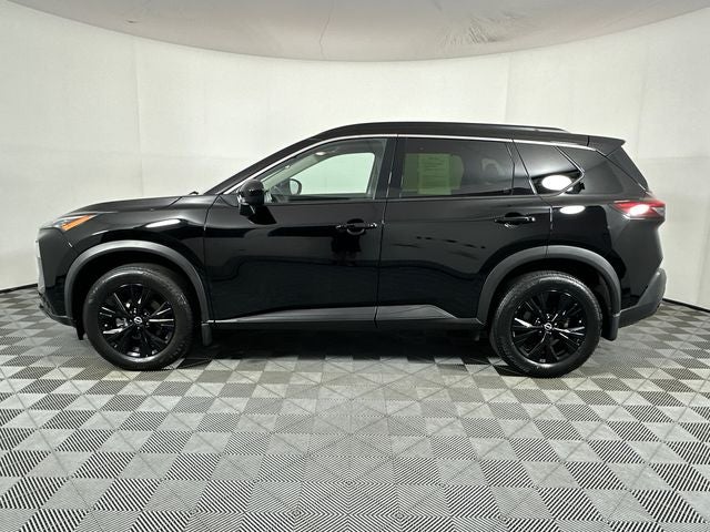 2023 Nissan Rogue SV Premium Package